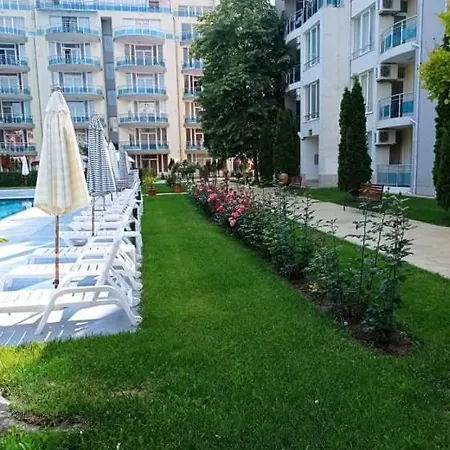 Студио Сандреа Две Плюс Едно Комплекс Оазис Равда Apartment *